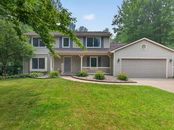 2410 Plymouth St, Midland, MI 48642