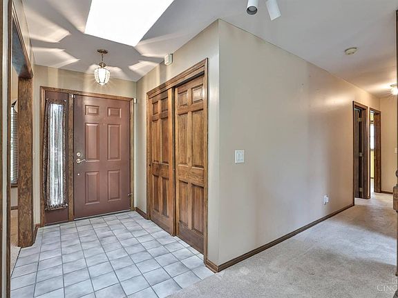 4th image of 6999 Willowdale Dr