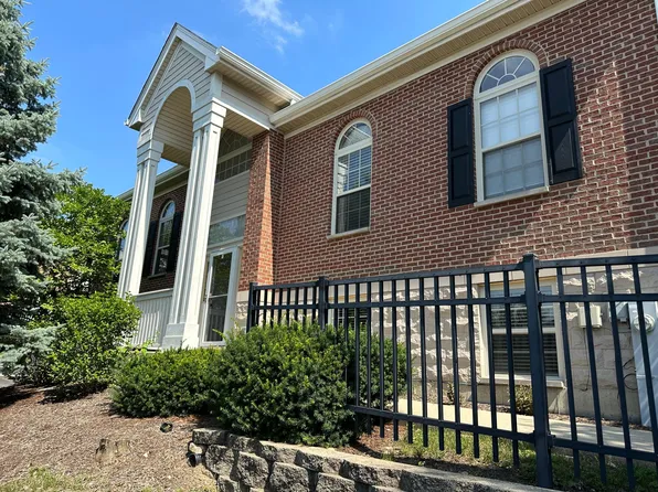 599 Prestwick Ln, Wheeling, IL 60090