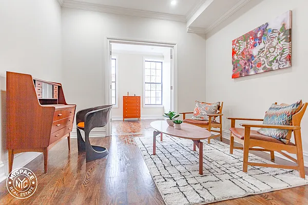 Rented by MySpaceNYC | media 26