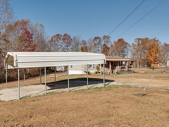 3rd image of 111 Jana Ln
