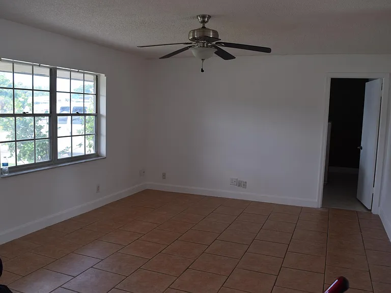 9746 Alaska Cir — Photo 9