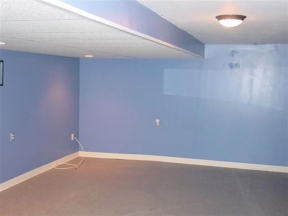 Finished lower level