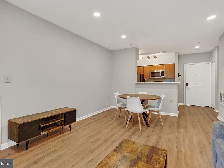 12919 Alton Sq #220 — Photo 15