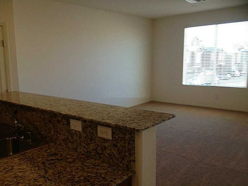 2nd image of 4529 Townwall St