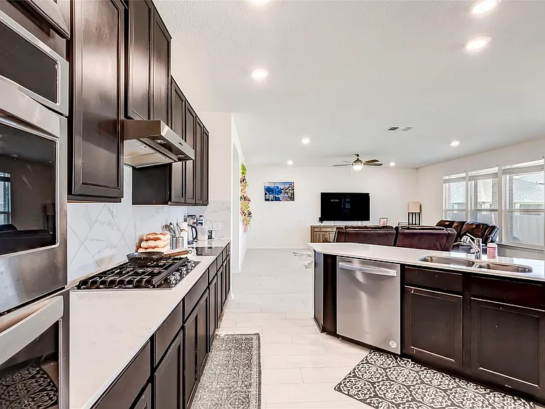 3712 Forino Dr — Photo 16