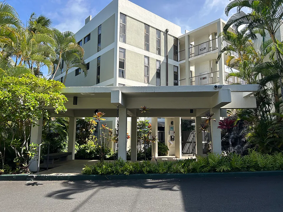 1020 Aoloa Pl #111A
