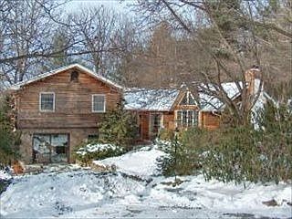 5th image of 93 Old Church Ln