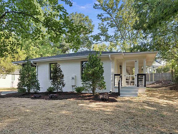 2nd image of 507 Alma Ave