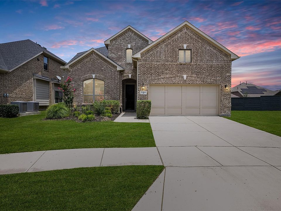 1st image of 5104 Shallow Pond Dr