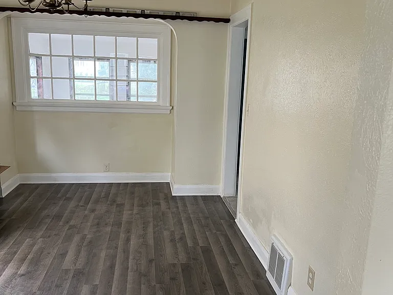 3817 Torrance Dr — Photo 6