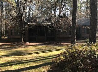 30501 Eastlake Dr, Wagram, NC 28396