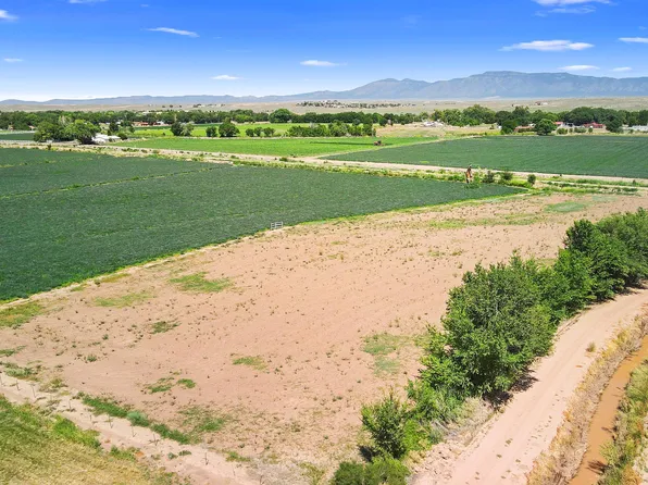 Clarence Rd, Los Lunas, NM 87031