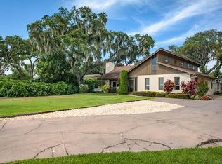 1056 Lake Ariana Blvd, Auburndale, FL 33823