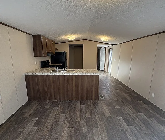22 Amos Valley Dr — Photo 2