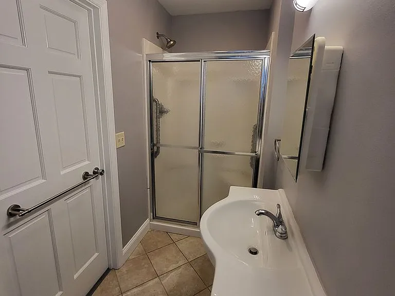 156 Locust St — Photo 6