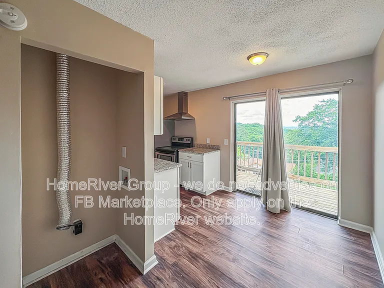 210 Buena Vista Dr #4 — Photo 13