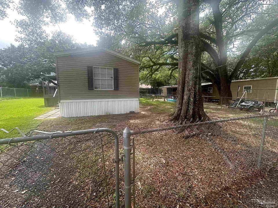 1st image of 155 Holsberry Ln