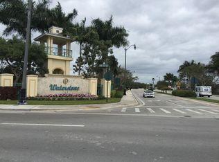 2112 NE 38th Rd, Homestead, FL 33033