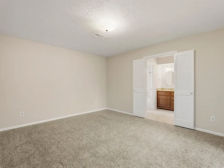 810 Sunnybrook Ln — Photo 16