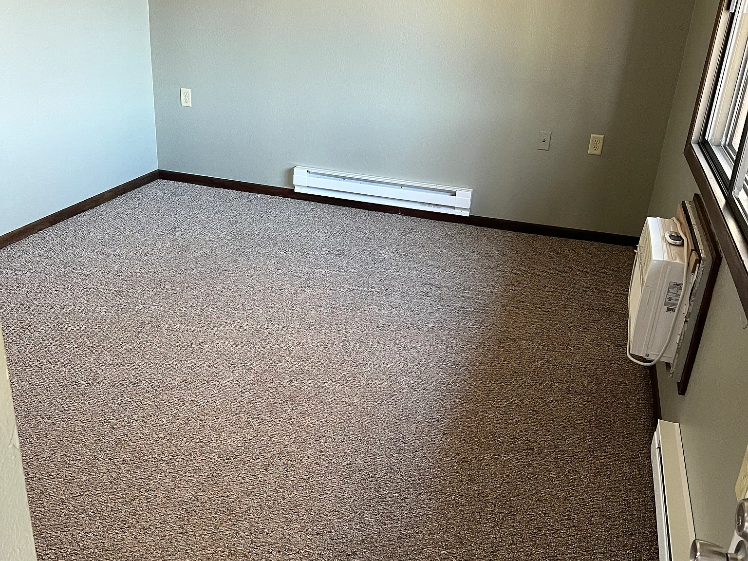 1 bed, $530 — Photo 1