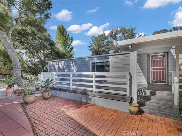 69 Little John Ln, Westlake Village, CA 91361