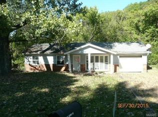 5509 Carla Dr, High Ridge, MO 63049
