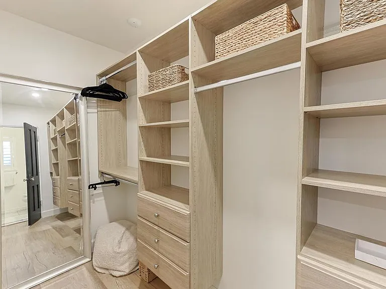 340 Glorietta Pl — Photo 35
