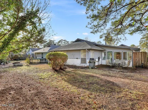 108 Bay Tree Circle, Hampstead, NC 28443