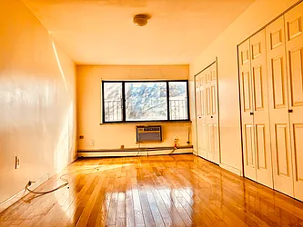 Rented by Walker Whiteside Pettibone, LREB