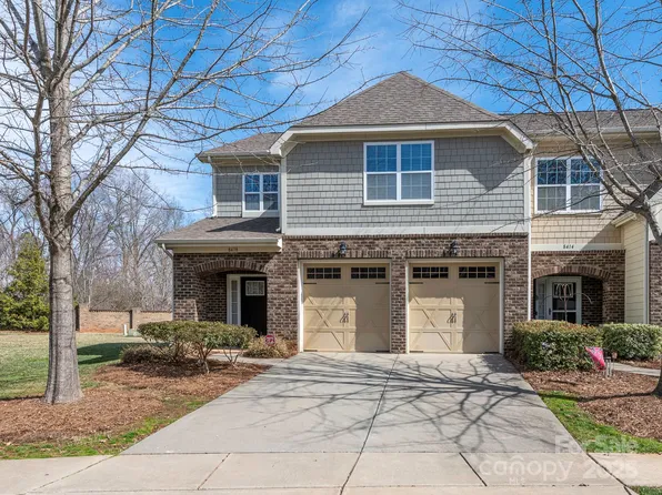 8418 Loxton Cir, Charlotte, NC 28214