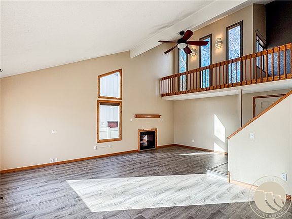 3rd image of 2585 Avalon Rd