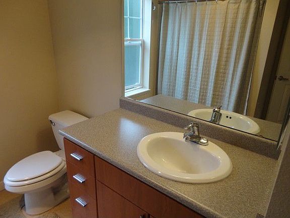 5th image of 7711 NE 175th St Unit C308