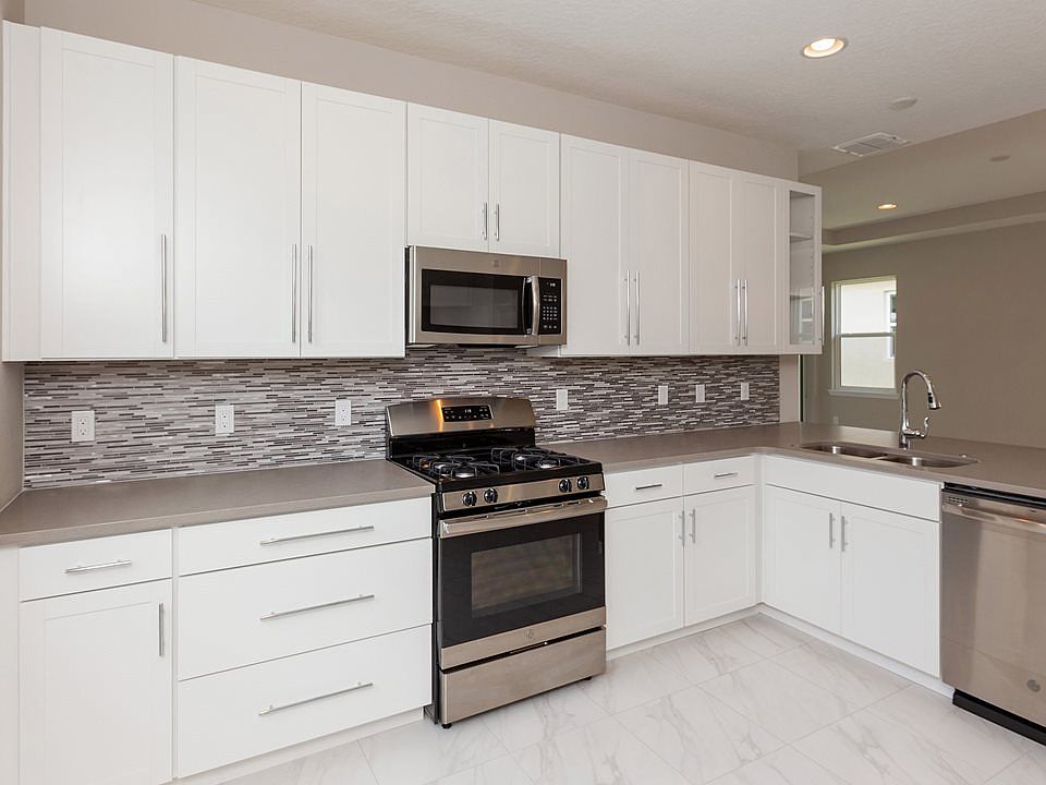 1st image of 1105 Avery Meadows Way