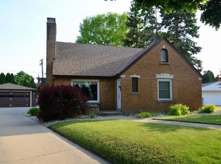 3741 W Ruskin St, Milwaukee, WI 53215