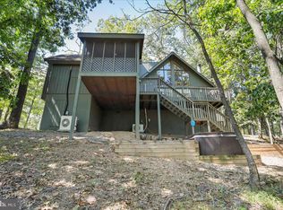 315 Endless Summer Rd, Hedgesville, WV 25427