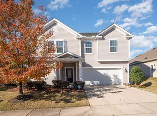 104 Oak Rise Ln, Fuquay Varina, NC 27526