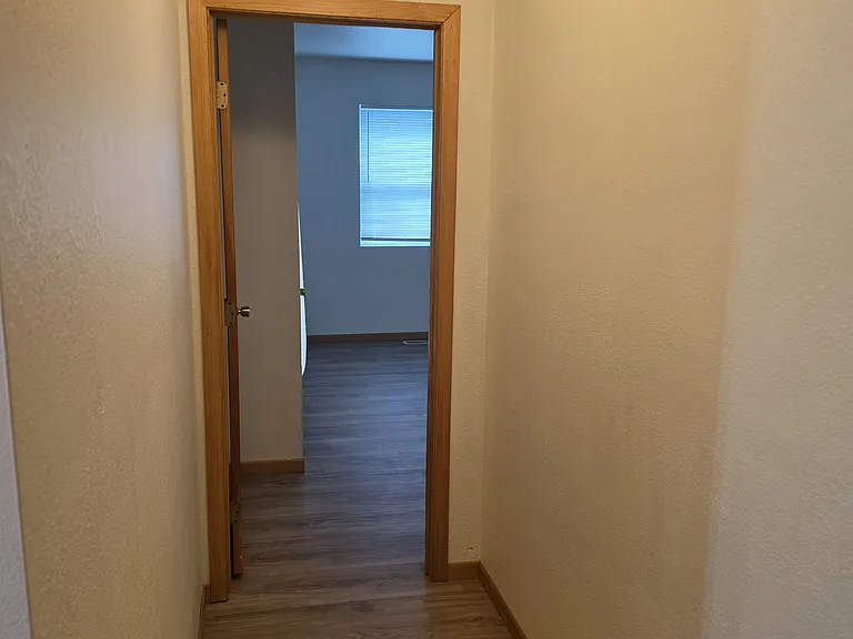 107 Kendall St — Photo 8