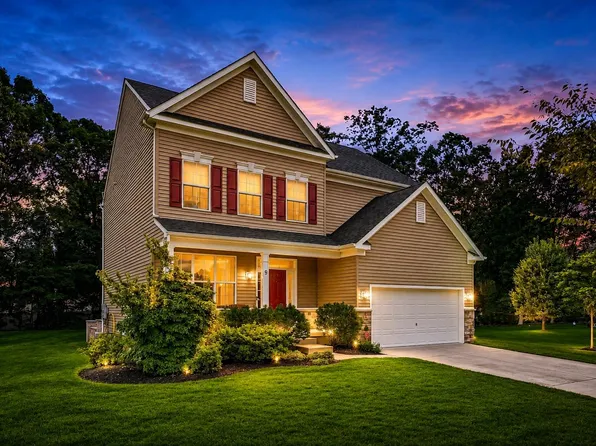 9 Mimosa Ct, Sicklerville, NJ 08081