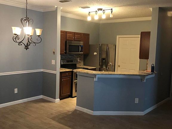 4th image of 10000 GATE Parkway #2114