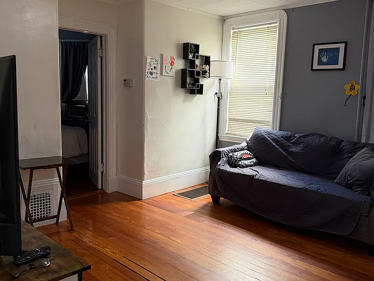 153 Webster Ave #1 — Photo 2