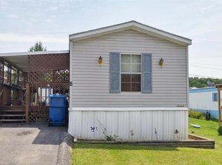 8 Park Ln, Holtwood, PA 17532