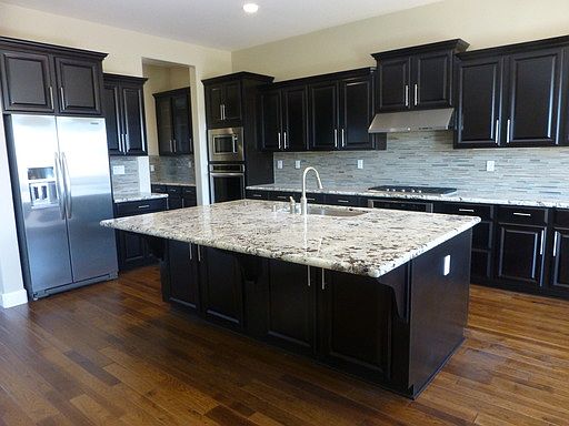 3rd image of 5505 Aspen Meadows Dr