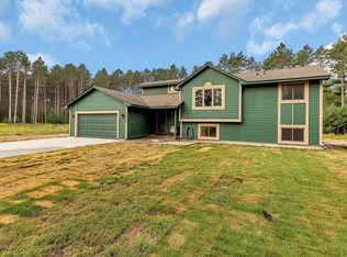 22000 Drake St NW, Oak Grove, MN 55011