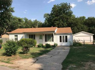 248 Stewart Ct, Haysville, KS 67060