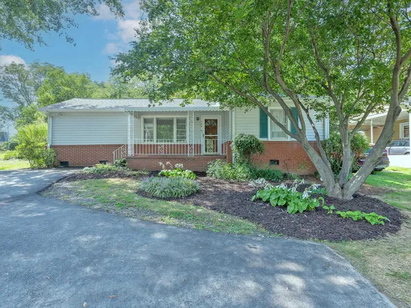 103 Piedmont Park Rd, Greenville, SC 29609