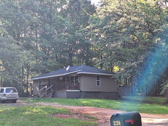 2nd image of 226 Ponderosa Ln