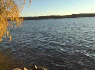 4559 Main St, Onekama, MI 49675