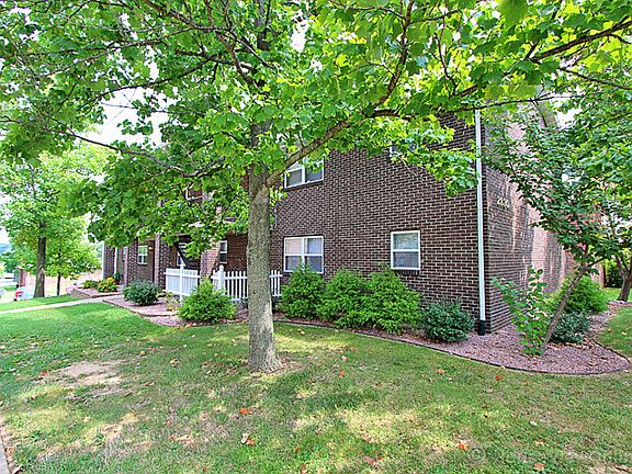 3rd image of 2830 Whitener St APT 7