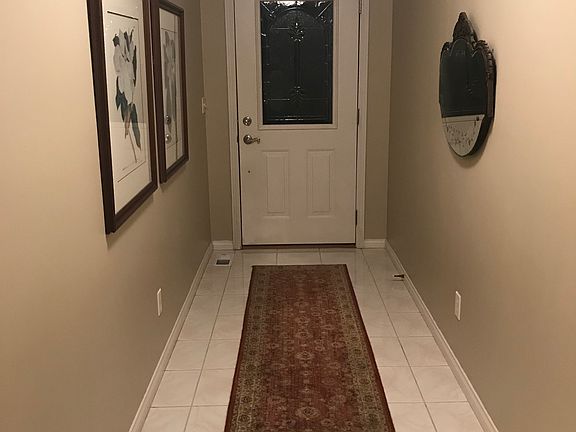 2nd image of 6611 Oakland Ct